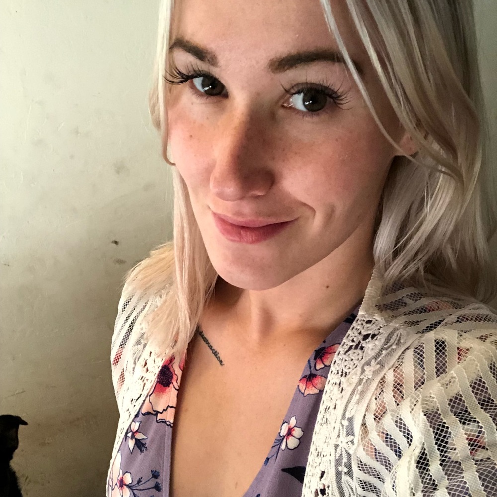Meet your Posher, Shawna